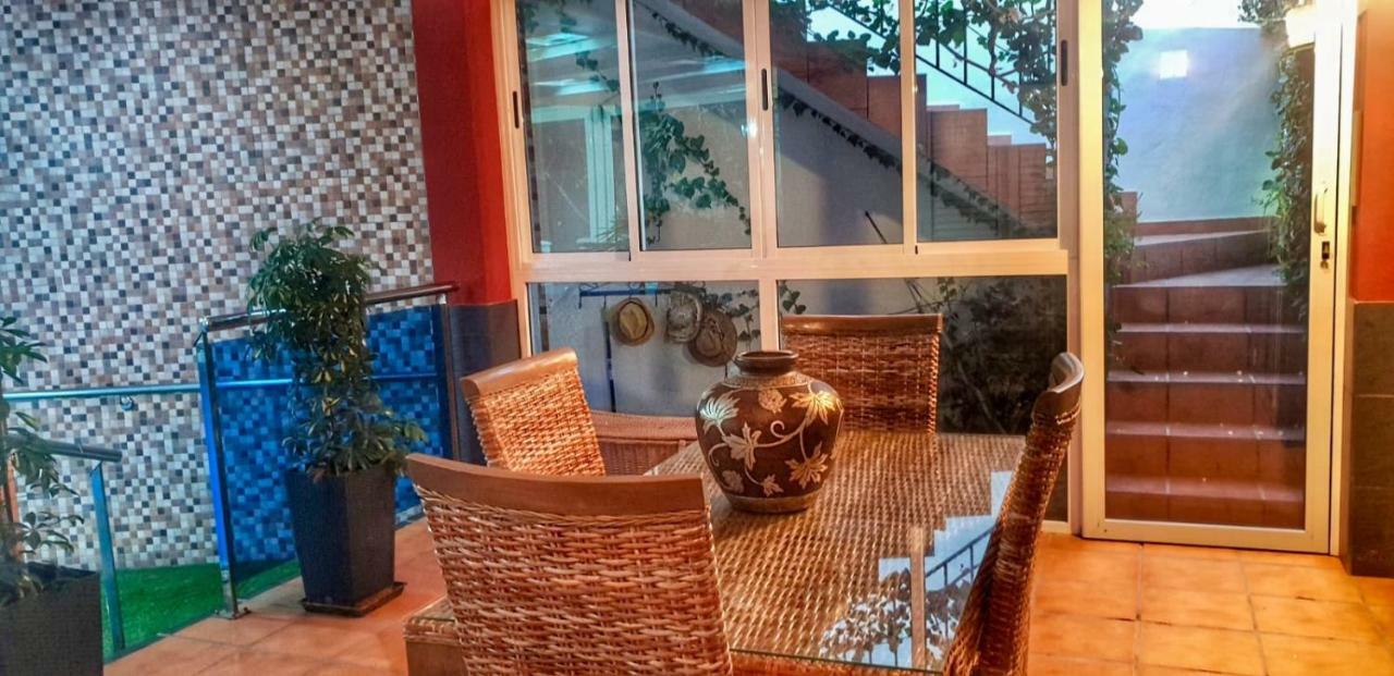 הוילה Agüimes Casa Roque Aguayro מראה חיצוני תמונה